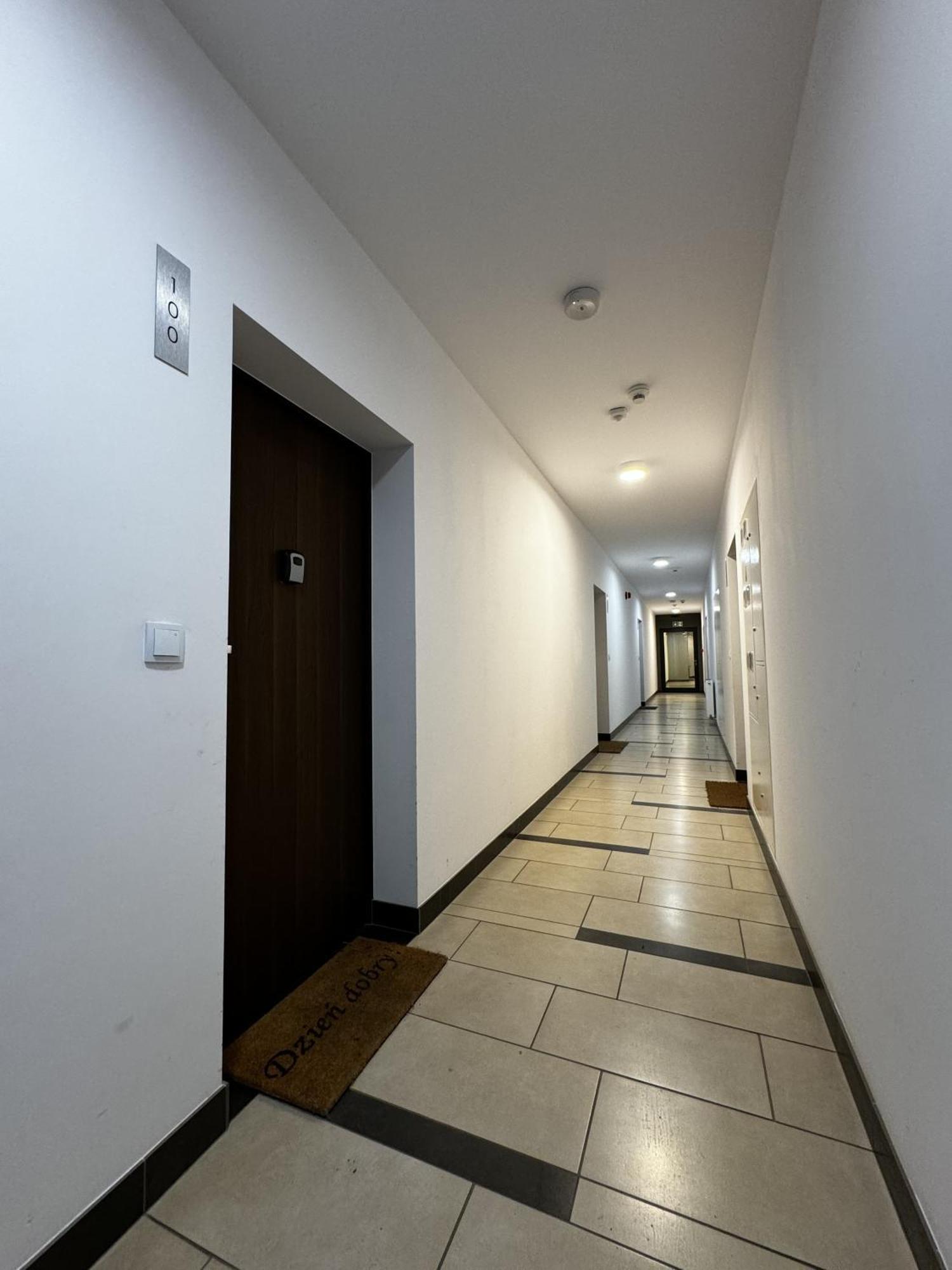 Home&Home Praga-Poludne Warschau Buitenkant foto